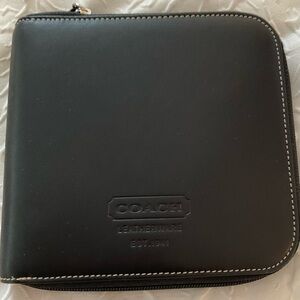 NWT COACH BLACK LEATHER CD CASE